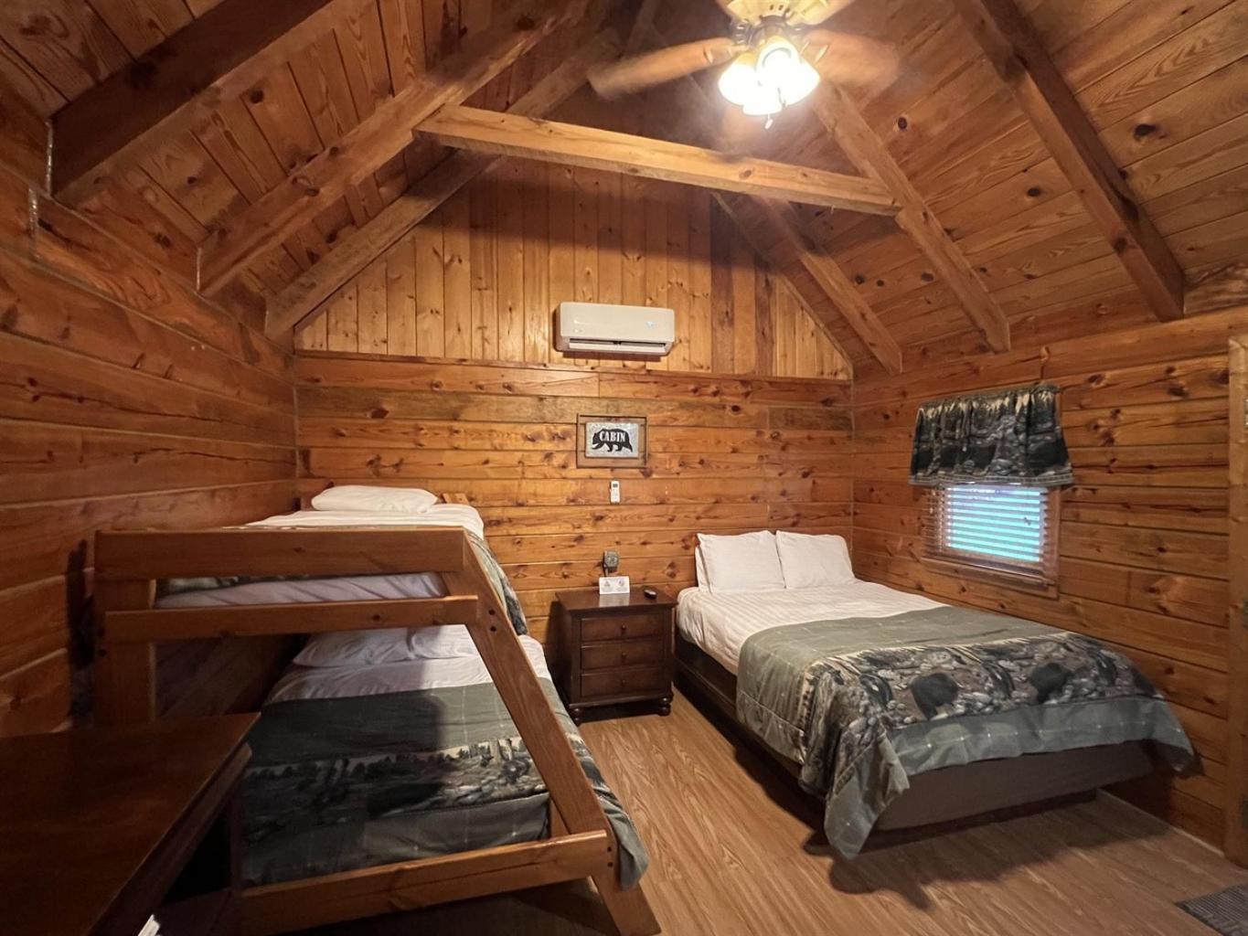 Cozy Cabin With Breathtaking Views Near Dollywood Pigeon Forge Exterior photo